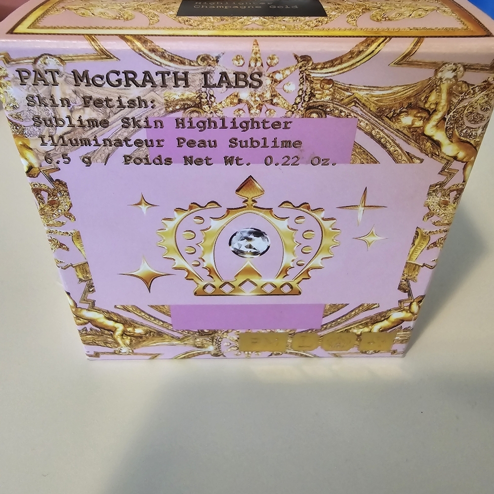 Pat McGrath Labs Skin Fetish Sublime Skin Highlighter Champagne Gold